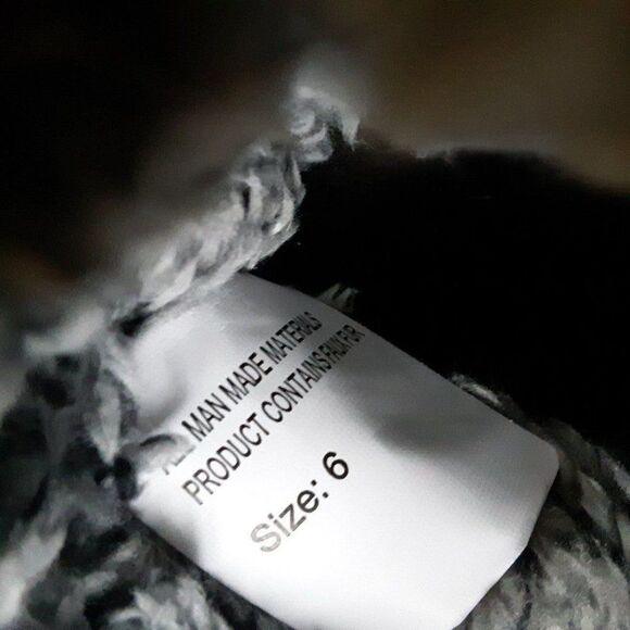 Muk Luks Women's size 6M Winter Boot - Picture 8 of 9